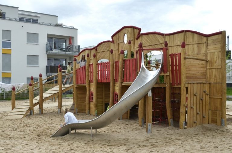 A playground for little electors Bonn 9 768x507
