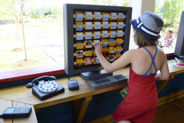 Playmobil FunPark Police station Germany 11 768x512