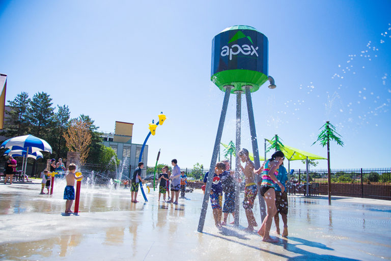 ApexCenter Colorado splashpad 286 768x513