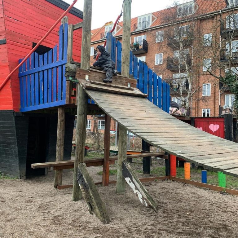 Bredegrund Playground 3 768x768