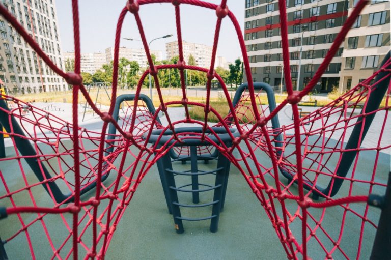 MRI 8834 HDR 2 768x511