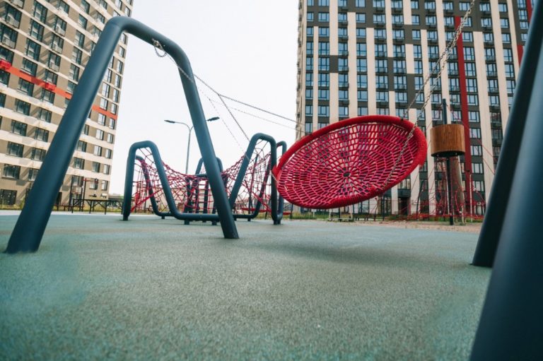 MRI 8844 HDR 768x511