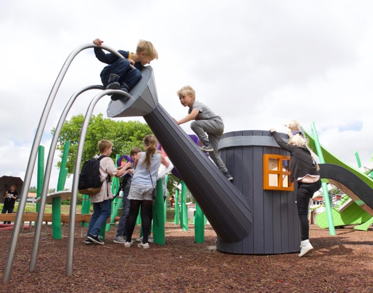 Grasshopper playground 2 768x602