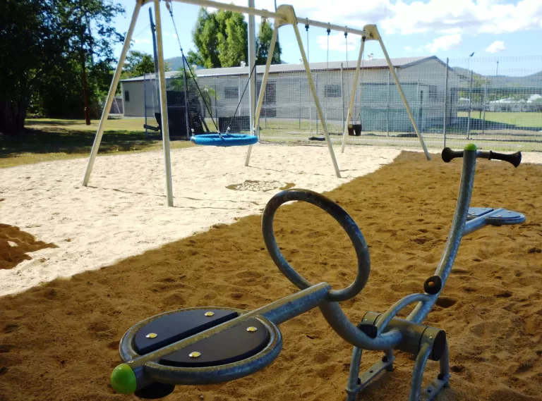 elizabeth park scaled 768x569